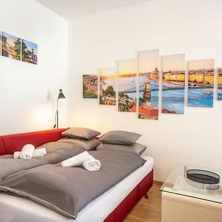 בודפשט Grace Pine Apartment 1 מראה חיצוני תמונה